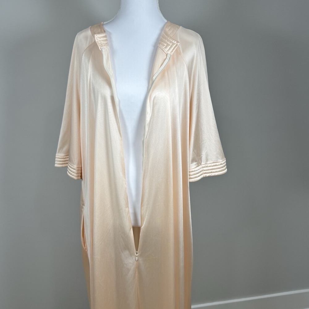 Vintage Vanity Fair Peach Nylon Zip Front House Coat Robe Lounge Dress Size L - Picture 3 of 13